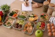 Qué comer para ganar masa muscular: un menú proteico para toda la semana