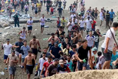 Crisis migratoria en Ceuta: ya son 67 los muertos y España refuerza la frontera con Marruecos