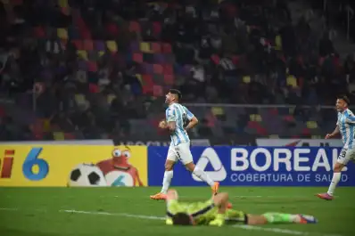 Atlético Tucumán le ganó a Central Córdoba porque Falcioni nunca se conformó con el empate