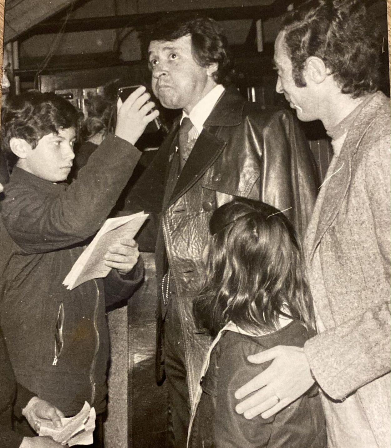 “QUICO”, EN 1980. Entrevistado por LA GACETA y por un estudiante secundario.