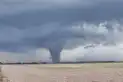 Tornado en Santa Fe: un enorme vórtice sorprendió en medio del temporal y causó temor
