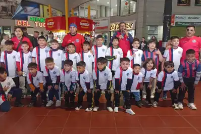 El esfuerzo de decenas de familias llevó a una escuela tucumana a hacer historia en la San Lorenzo Cup