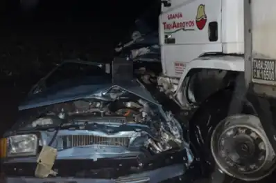 Tragedia en una ruta bonaerense: siete muertos, entre ellos tres menores, tras un choque frontal