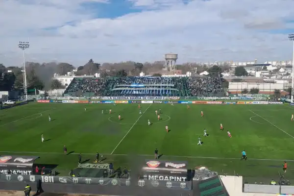 EN VIVO: San Martín iguala sin goles con Nueva Chicago en Mataderos