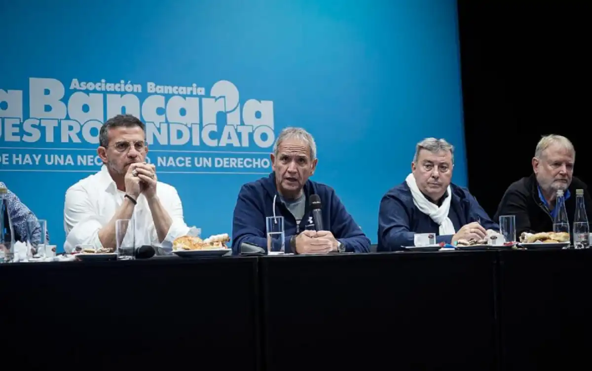 La Bancaria rechazó la reforma del Banco Central y advirtió que podría generar un retroceso institucional