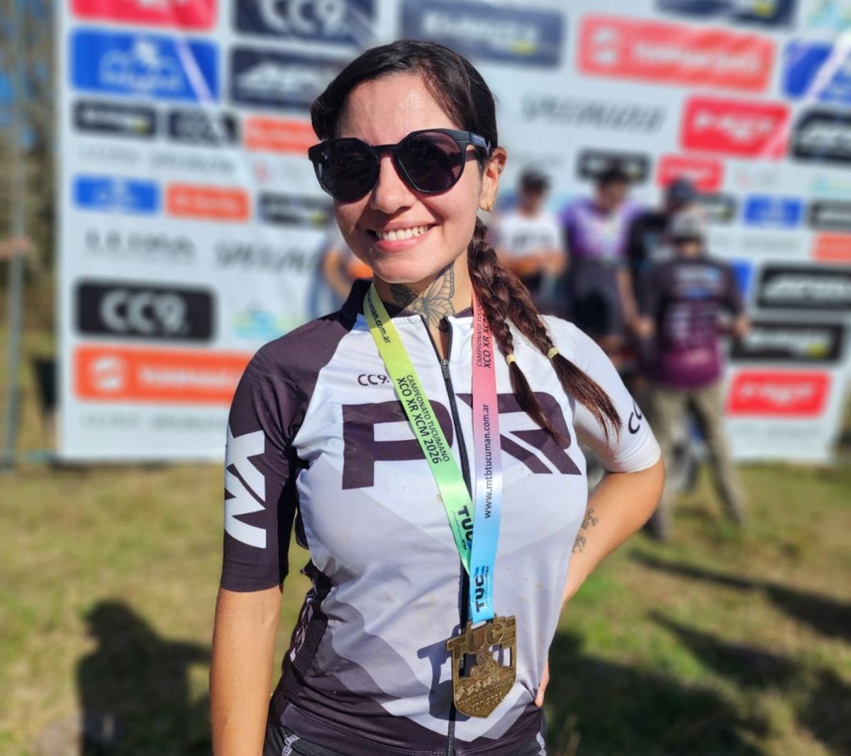PURA FELICIDAD. Juliana Díaz Chaya fue la ganadora de la clasificación general de Damas en La Sala.