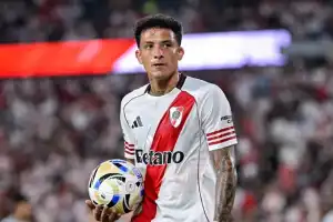 El comentario de Kevin Castaño a un delantero del rival que enfureció a los hinchas de River