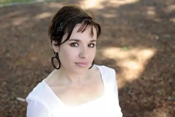 Betina González, escritora: “La imaginación es un talento: si no se ejercita se muere”