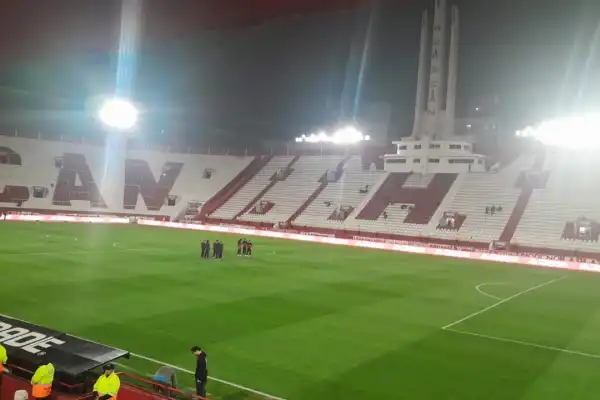 EN VIVO Atlético Tucumán quiere hacer valer su buen momento frente a Huracán