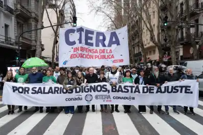 El paro docente tuvo adhesión casi total en Tucumán y dejó sin clases a la mayoría de las escuelas públicas
