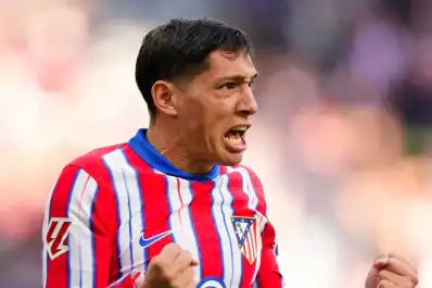 Nahuel Molina podría cambiar de club: la millonaria oferta que recibió Atlético de Madrid