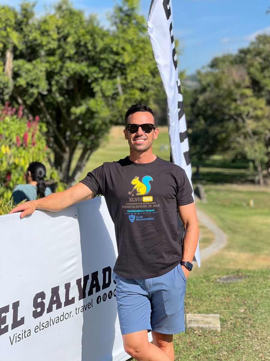 El salteño que busca atraer turistas a El Salvador a través del golf