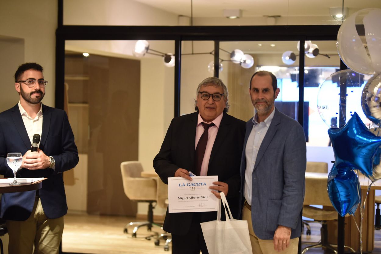 AGRADECIDO. Pablo Soler, responsable técnico de los sistemas editoriales, reconocido por su trayectoria.