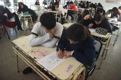 “Enseñame Tucumán”: casi 5.000 estudiantes se ponen a prueba con la historia y la identidad de la provincia