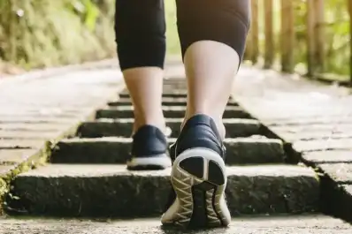 Cómo aprovechar al máximo una caminata de 10 minutos: frecuencia de pasos, braceo y técnica