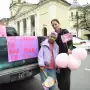 “¡Lo logré!”: una niña tucumana de nueve años festejó con una caravana su última quimioterapia
