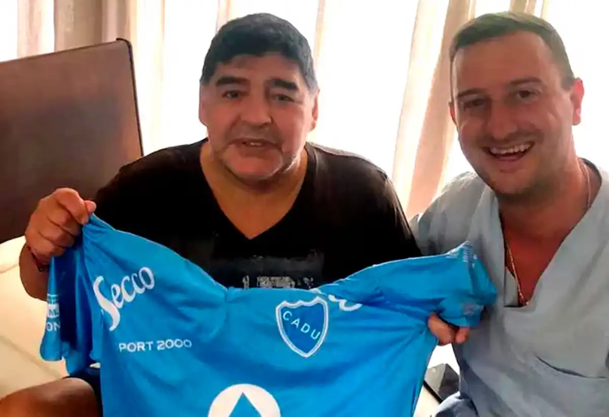 "No quiero nada, ya está": el estremecedor testimonio del masajista de Maradona en el juicio