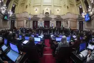 El gobierno de Milei busca aprobar las reformas que sobrevivieron al revés por las tierras: desalojo exprés y ley de manejo de fuego