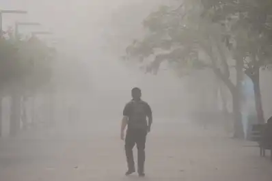 La niebla otra vez cubrió la mañana tucumana antes del ingreso de un frente frío