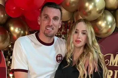 La esposa de Franco Armani denunció un robo millonario en un vuelo: Me sacaron casi U$S 20.000