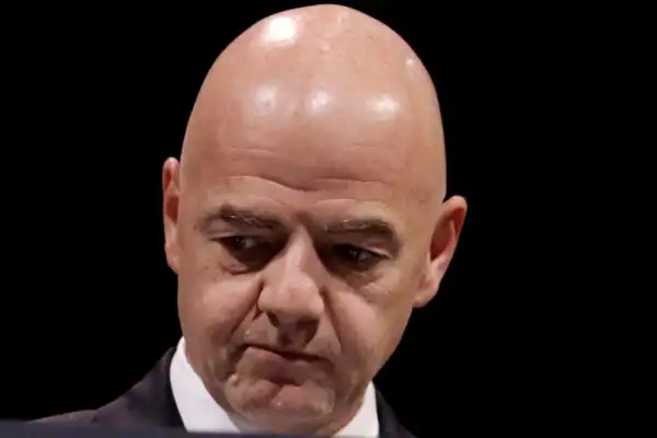 La crisis que divide a la FIFA: quiénes apoyan a Gianni Infantino y quiénes buscan su salida
