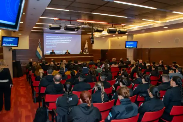 Presentaron un protocolo de actuación para prevenir el tráfico ilegal de vida silvestre en los aeropuerto