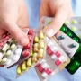 Por qué algunos medicamentos deben tomarse con comida y otros en ayunas