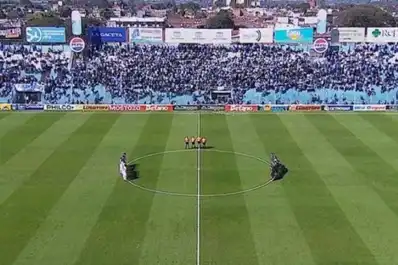 El homenaje de Atlético Tucumán tras la muerte de Jorge Messi