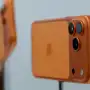 ¿Cuántas horas debe trabajar un tucumano para comprar un iPhone?