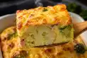 Soufflé de brócoli y pollo sin harinas: la receta fácil que no ensucia la cocina