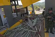 El primer día de De la Espriella en Colombia: ataque con drones a una estación policial y explosión en un peaje
