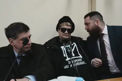 El curioso dibujo que hizo Pity Álvarez mientras esperaba el inicio del juicio