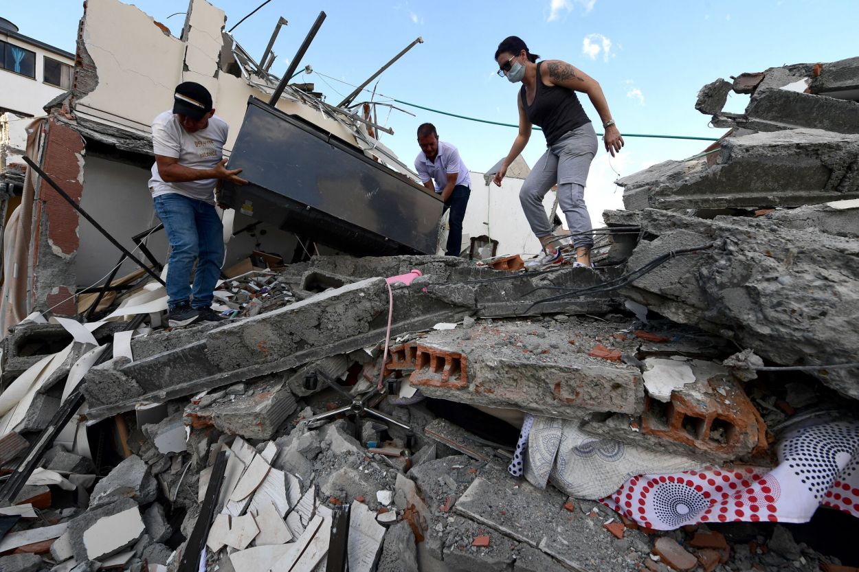 El terremoto en Colombia dejó al menos 111 muertos y De la Espriella pidió ayuda internacional