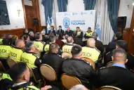 Jaldo reunió a la cúpula policial y pidió “seguir trabajando a fondo” contra el delito en Tucumán