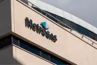 YPF vende su participación en Metrogas a Edenor por U$S780 millones