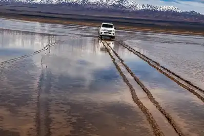 Entró con una camioneta a un área protegida de San Juan y provocó un daño que podría durar 100 años