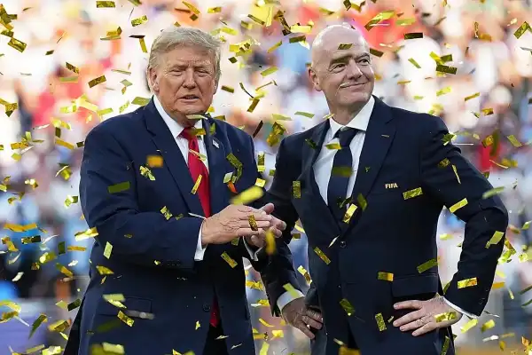 Donald Trump respaldó públicamente a Gianni Infantino en medio de la crisis de la FIFA