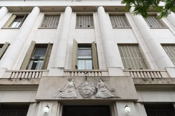 Condena laboral en Tucumán: una empresa deberá indemnizar por despido a un trabajador y pedirle disculpas por carta documento