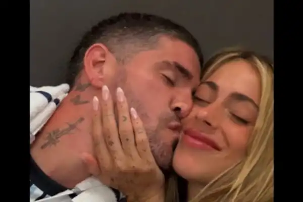 Tini confirmó su casamiento con Rodrigo de Paul: la romántica frase con la que anunció su compromiso