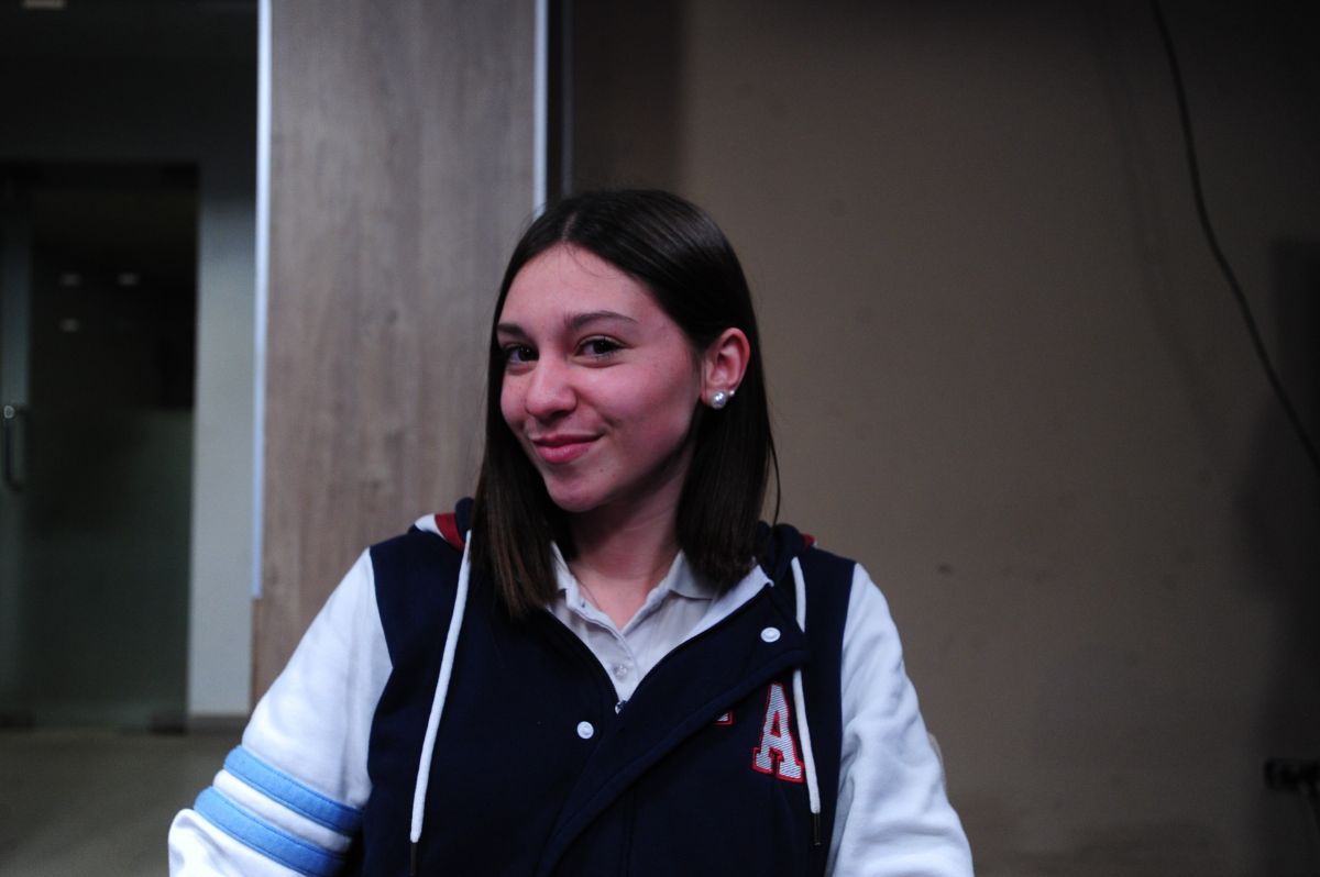 ENTREVISTA. Lucía Lazzarano, estudiante del Colegio Pablo Apóstol, durante la charla con LA GACETA sobre el avance de las apuestas online entre adolescentes.