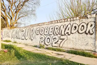 Las pintadas de Manzur, la reacción del jaldismo y la interna del PRO de Tucumán