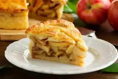 Tarta de manzana, avena y almendras: la receta saludable y fácil de preparar