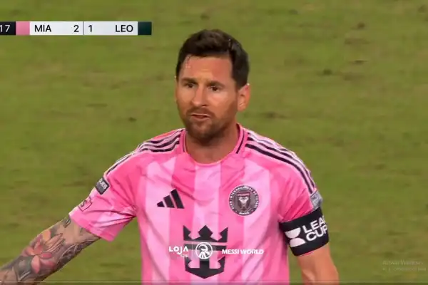 Lionel Messi volvió a jugar en Inter Miami tras la muerte de su papá: entró en el segundo tiempo y fue ovacionado