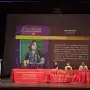 Una ciudad, 68 creadores,   32 países y una multitud detrás de la poesía