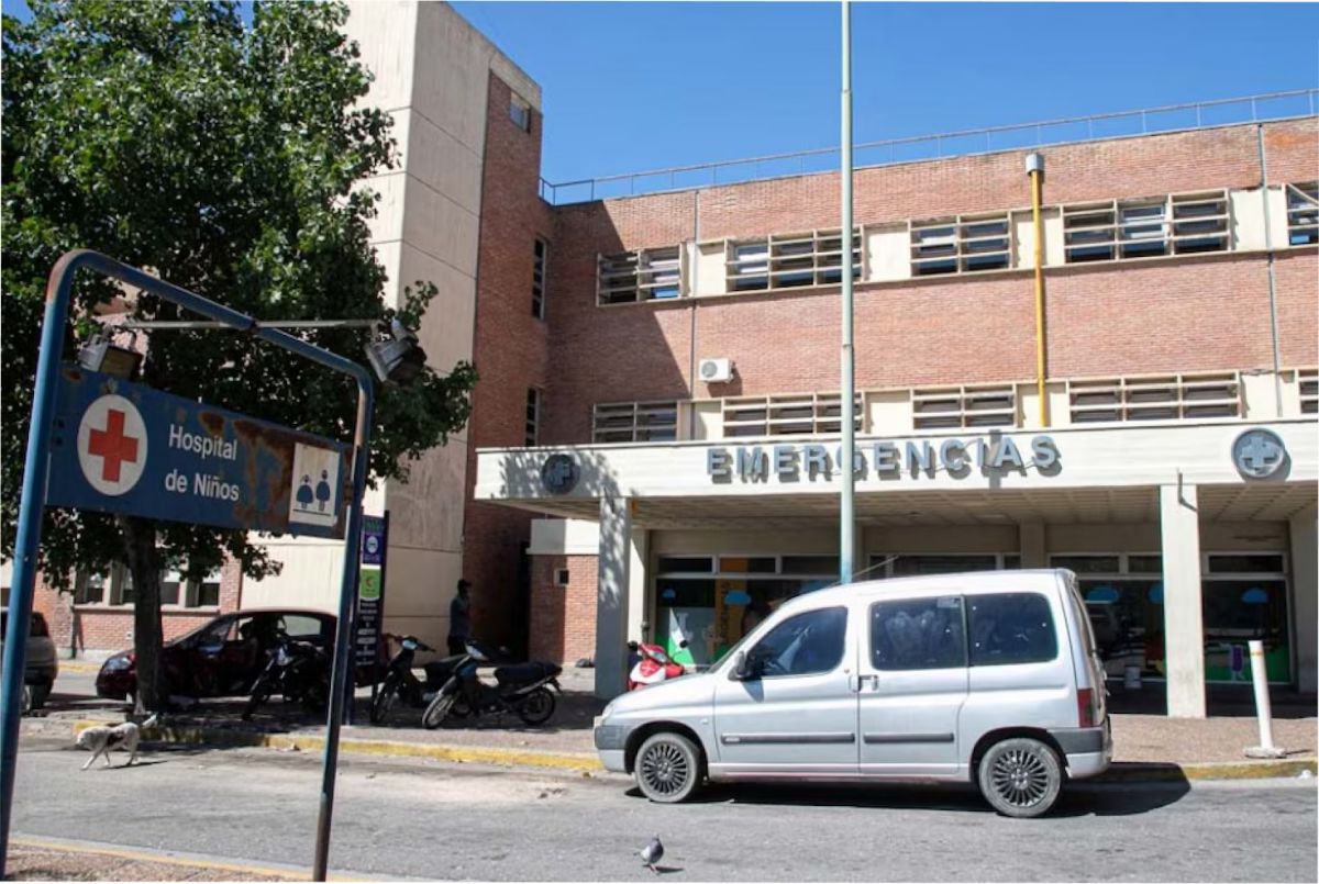 El niño de 2 años fue derivado al Hospital de Niños, en la ciudad de Córdoba