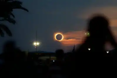 El eclipse solar que hizo vibrar a Europa: de la emoción a las lágrimas en el norte de España