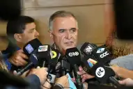 Jaldo pidió apoyo para Chahla, y habló de las pintadas de Manzur y del armado nacional