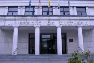 España ofrece una beca para profesionales argentinos: qué cubre y hasta cuándo se puede aplicar