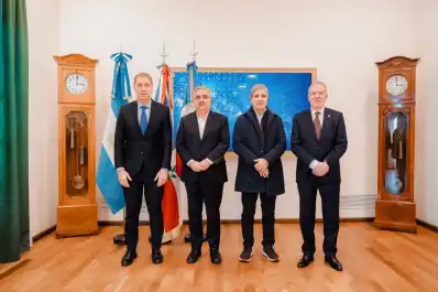 Caputo y Santilli visitaron a Jalil en Catamarca en una señal política hacia los gobernadores aliados