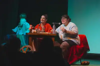 “Qué olor en vivo”: el humor que no entra en el streaming